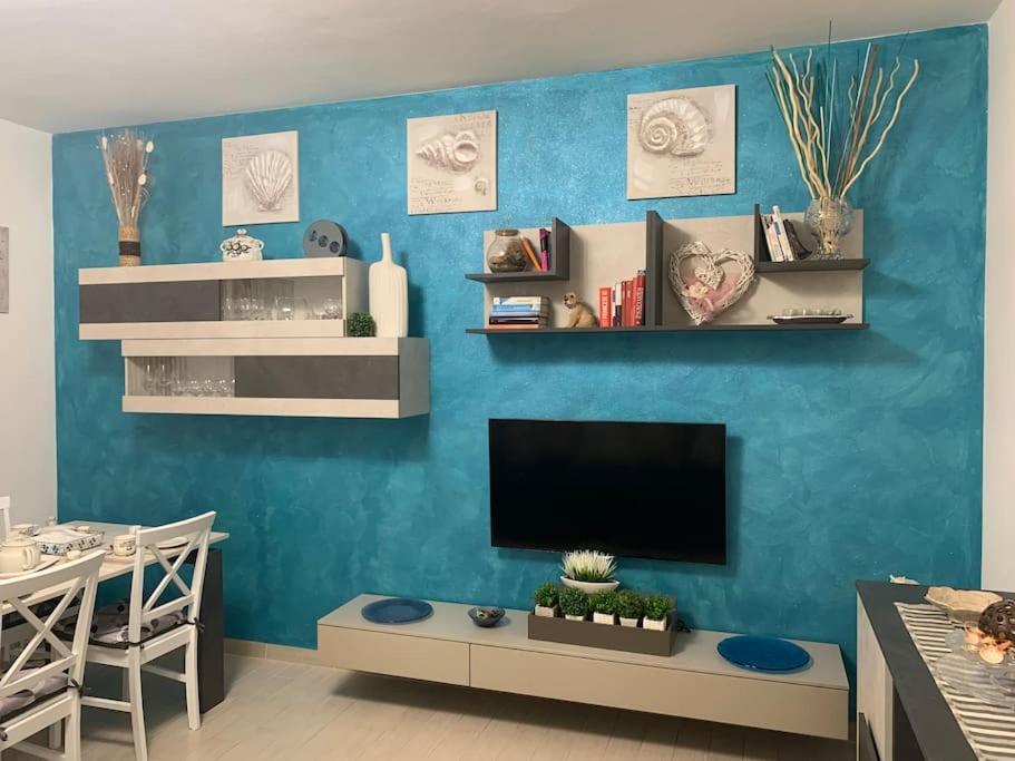 Leupupe Relax Cultura Mare Monti Apartman Cascina Kültér fotó