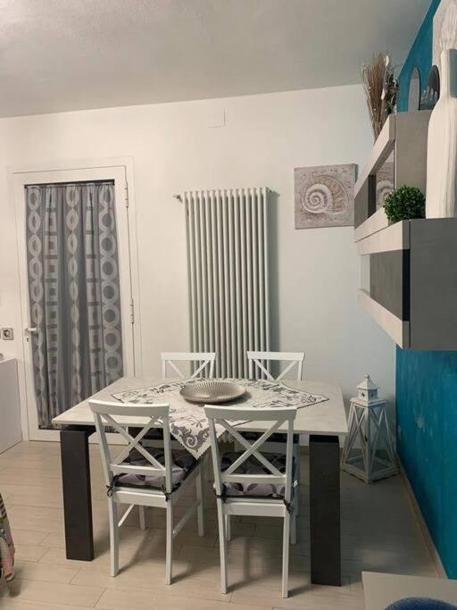 Leupupe Relax Cultura Mare Monti Apartman Cascina Kültér fotó