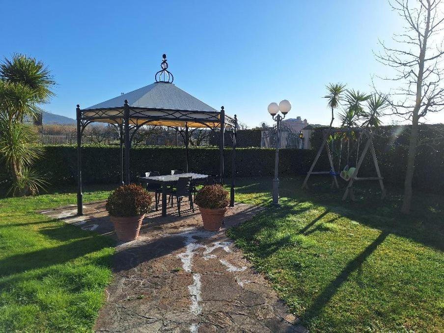 Leupupe Relax Cultura Mare Monti Apartman Cascina Kültér fotó