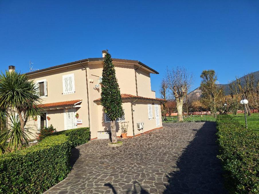Leupupe Relax Cultura Mare Monti Apartman Cascina Kültér fotó