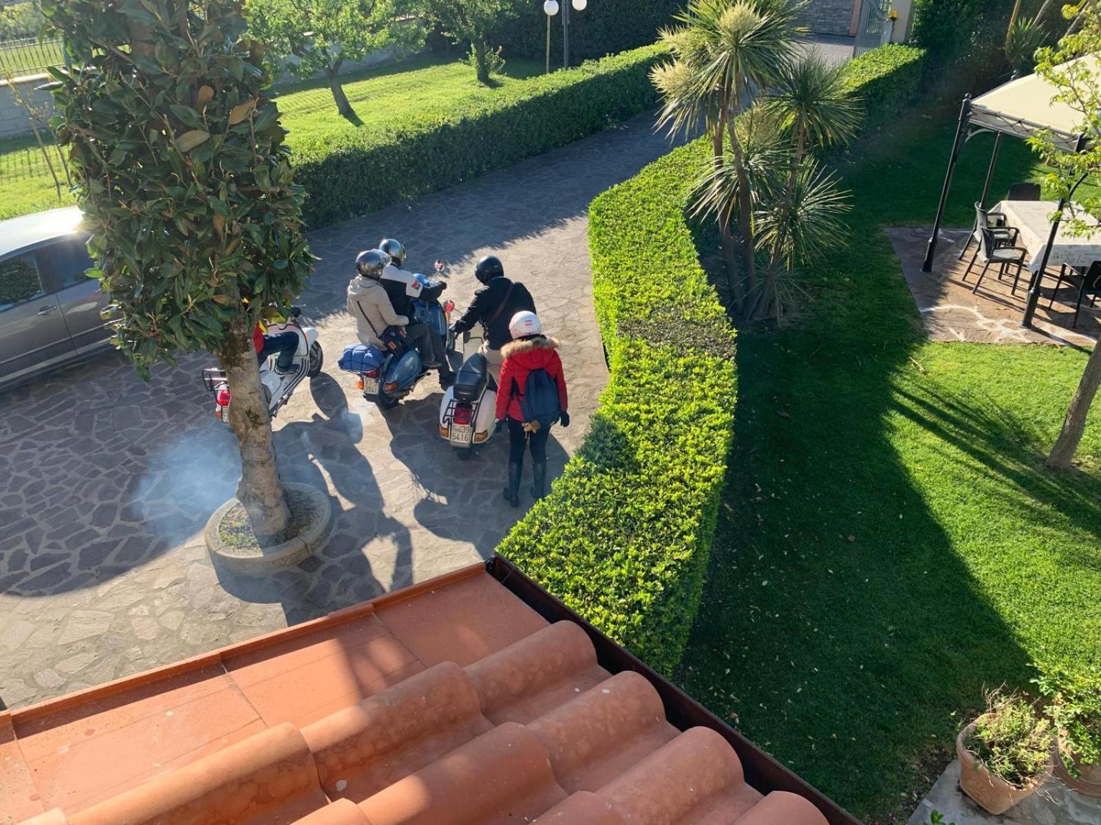 Leupupe Relax Cultura Mare Monti Apartman Cascina Kültér fotó